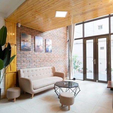Private Room In Halong Center Ha Long Esterno foto