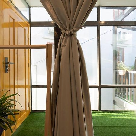 Private Room In Halong Center Ha Long Esterno foto