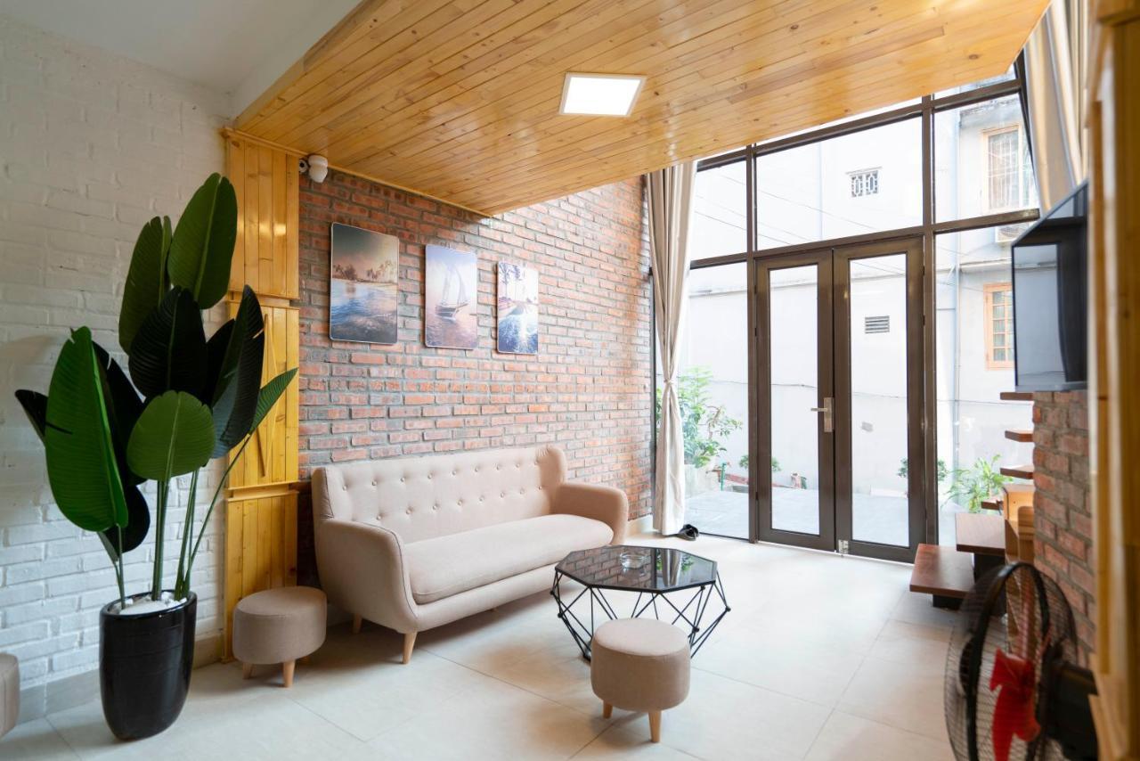Private Room In Halong Center Ha Long Esterno foto